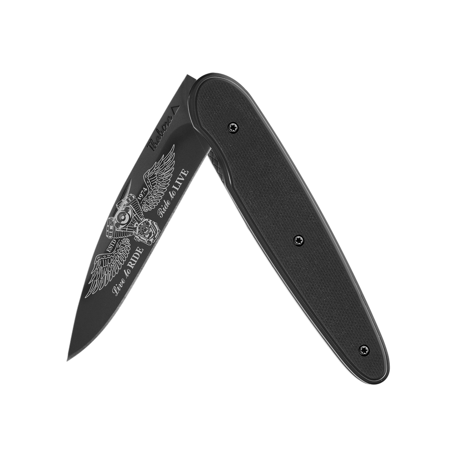 Couteau acier finition titane noir plaquette pleine résine g10 noir motif «biker ailes»