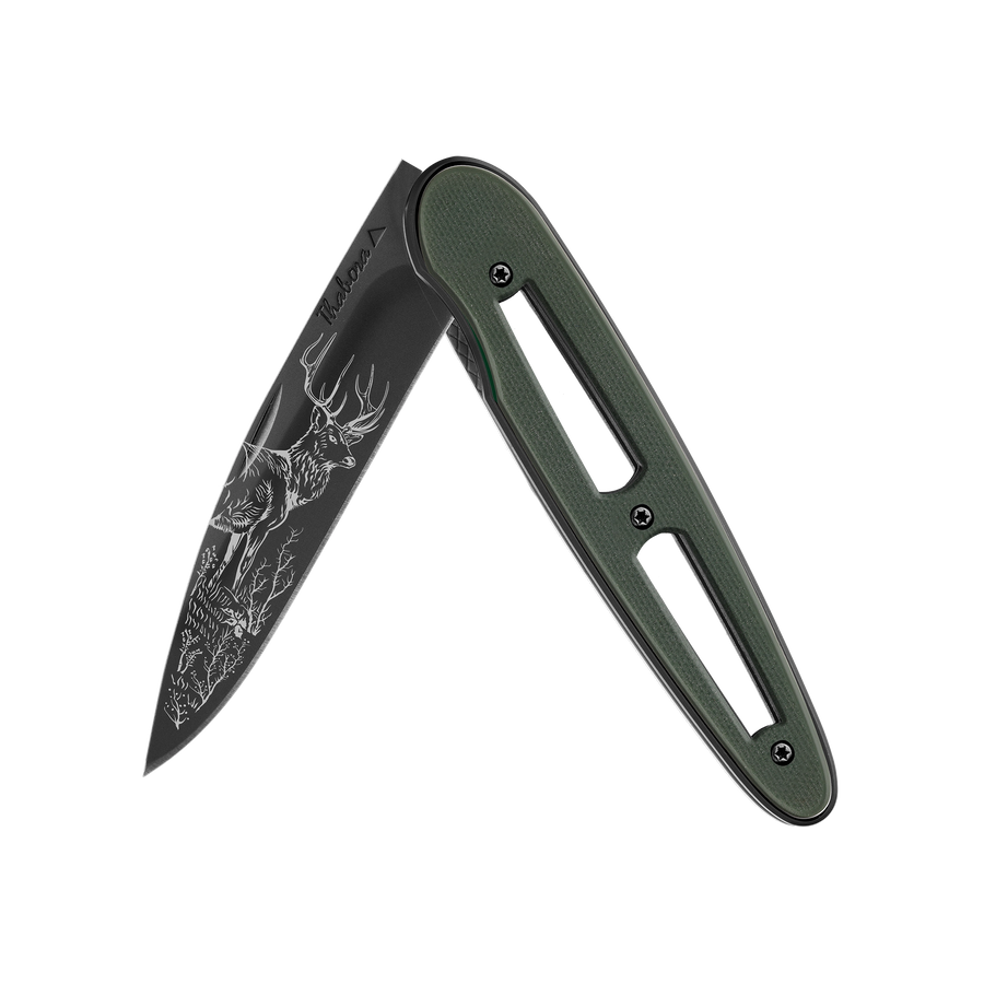 Couteau acier finition titane noir plaquette ajourée résine g10 kaki motif «cerf»