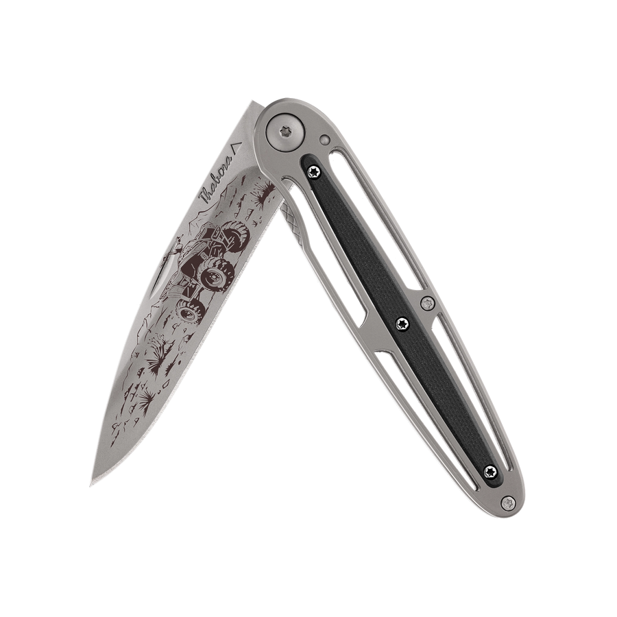 Couteau acier finition titane gris plaquette centrale résine g10 noir motif «quad»
