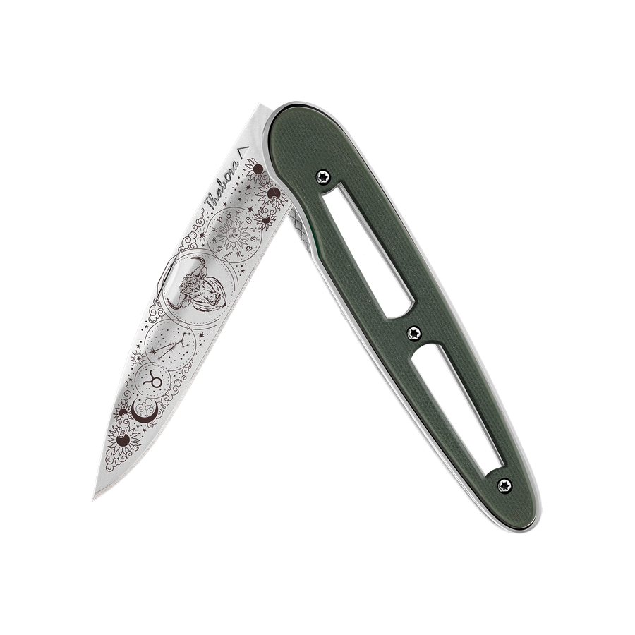 Couteau acier finition brillante plaquette ajourée résine g10 kaki motif «zodiaque taureau»