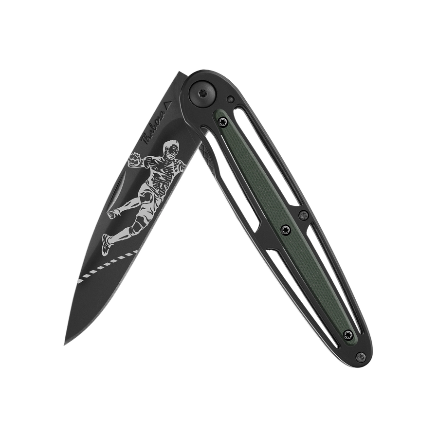 Couteau acier finition titane noir plaquette centrale résine g10 kaki motif «handball»