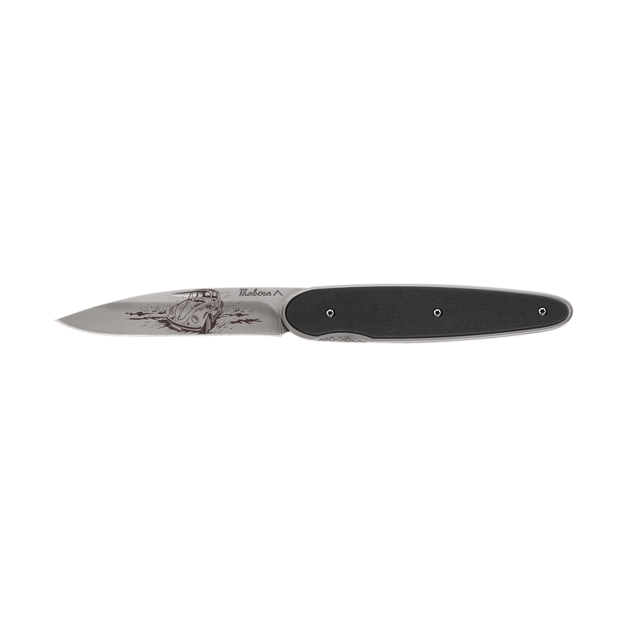 Couteau acier finition titane gris plaquette pleine résine g10 noir motif «voiture rétro»