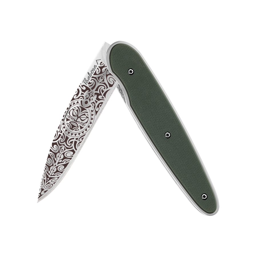 Couteau acier finition brillante plaquette pleine résine g10 kaki motif «tiki»