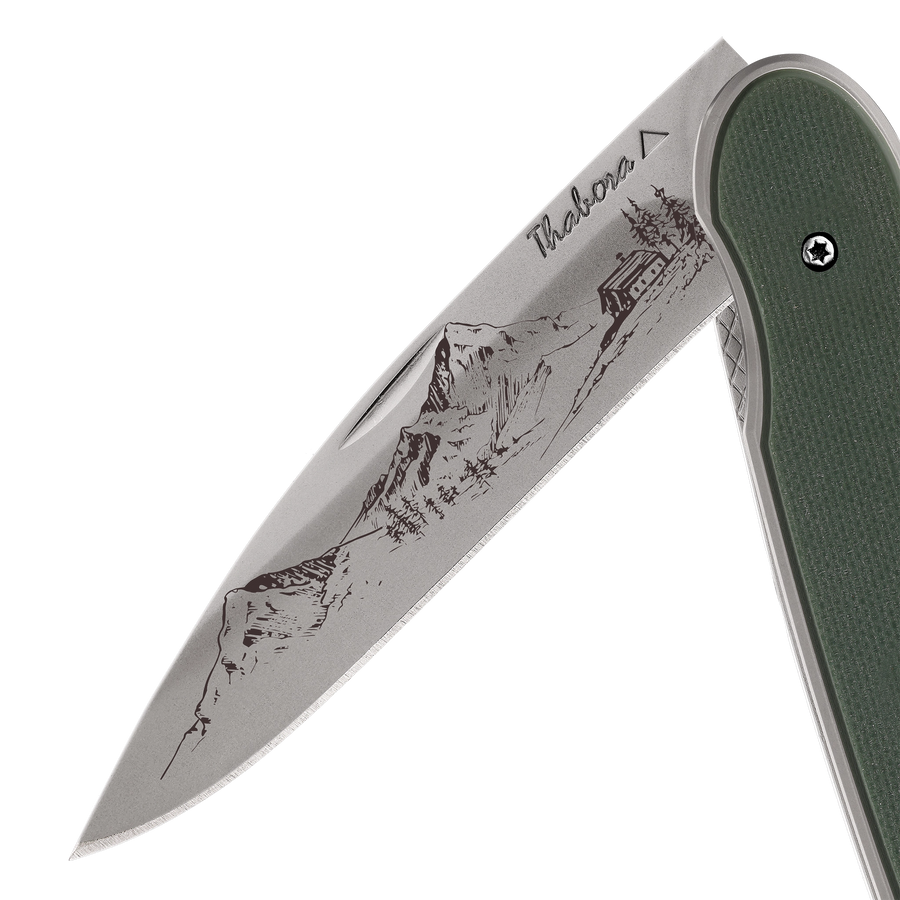 Couteau acier finition titane gris plaquette pleine résine g10 kaki motif «montagne»