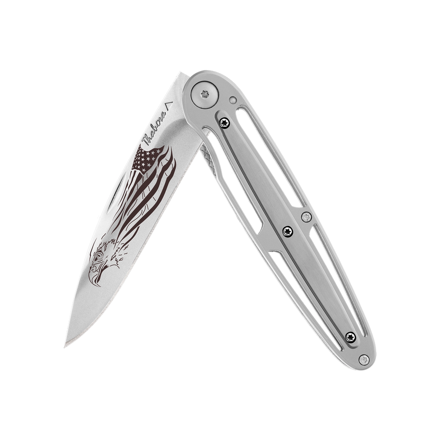 Couteau acier finition brillante plaquette centrale acier brossé motif «aigle américain»