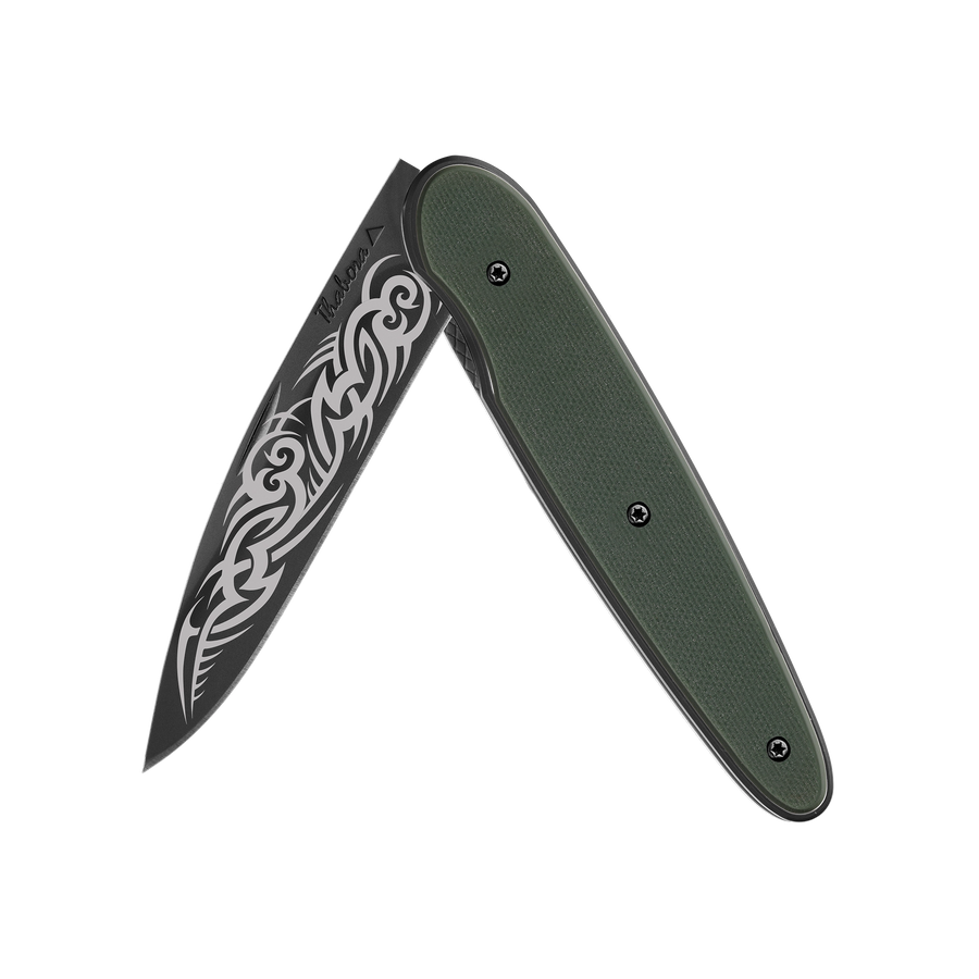 Couteau acier finition titane noir plaquette pleine résine g10 kaki motif «tribal gothique»