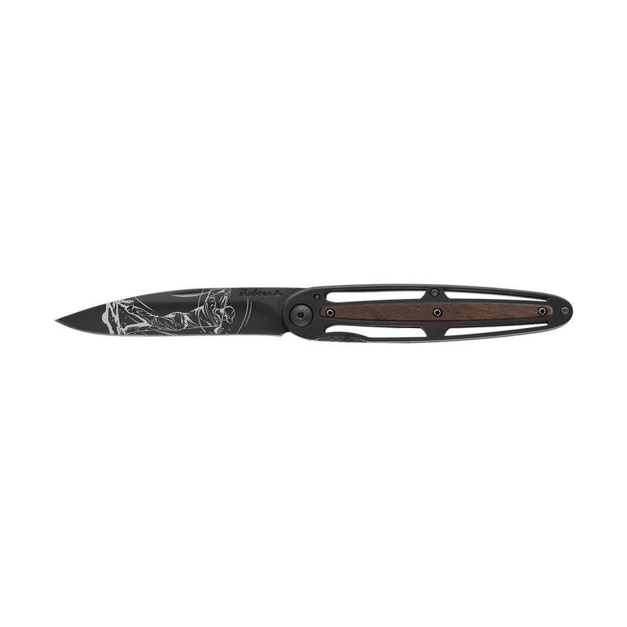 Couteau acier finition titane noir plaquette centrale bois foncé motif «golfeur»