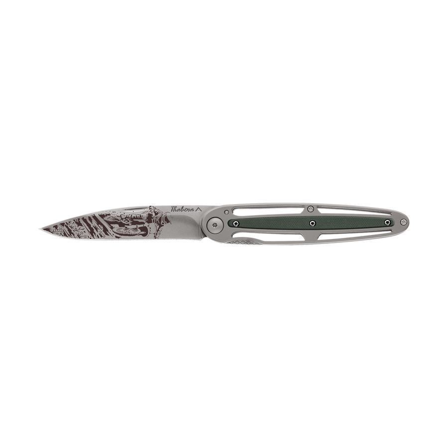 Couteau acier finition titane gris plaquette centrale résine g10 kaki motif «motocross»