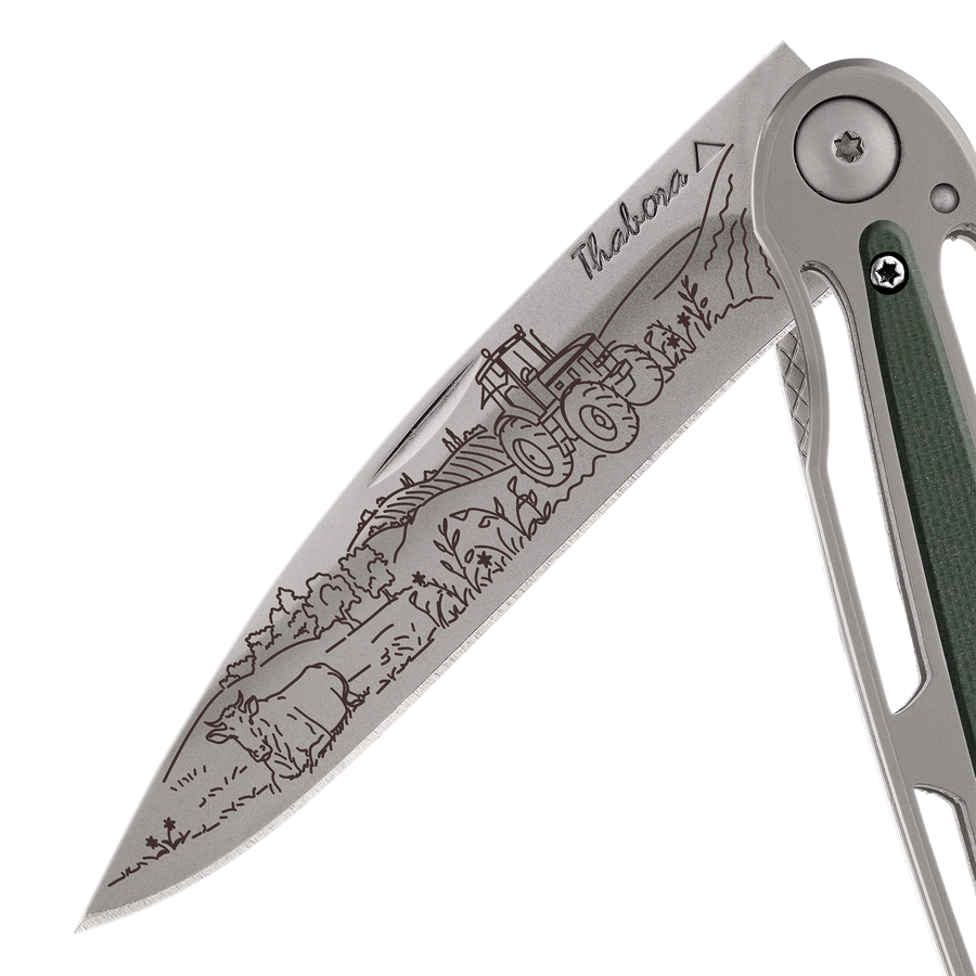 Couteau acier finition titane gris plaquette centrale résine g10 kaki motif «campagne»