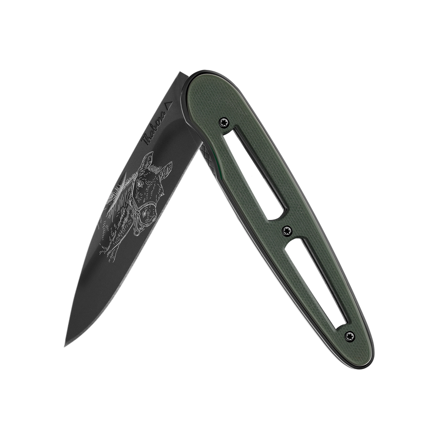Couteau acier finition titane noir plaquette ajourée résine g10 kaki motif «poulain»