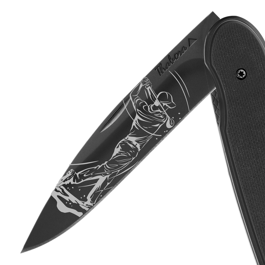 Couteau acier finition titane noir plaquette pleine résine g10 noir motif «golfeur»