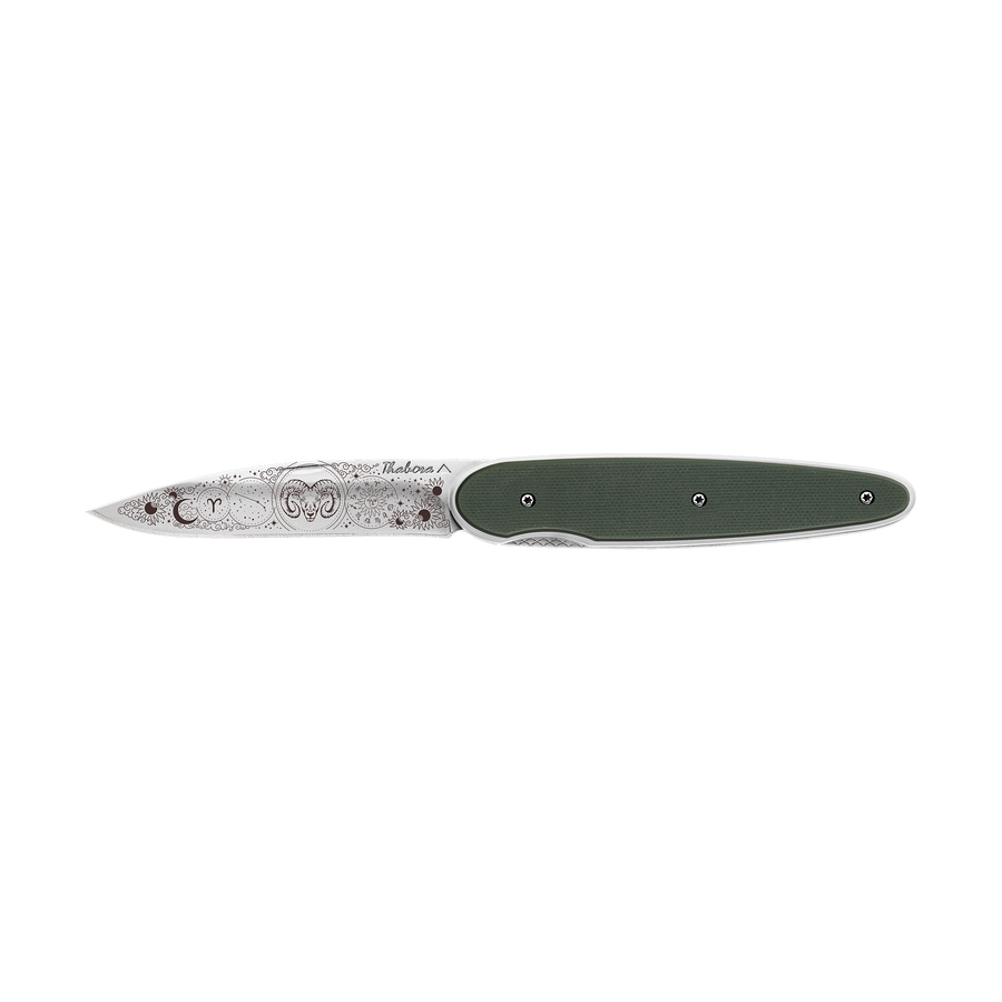 Couteau acier finition brillante plaquette pleine résine g10 kaki motif «zodiaque bélier»