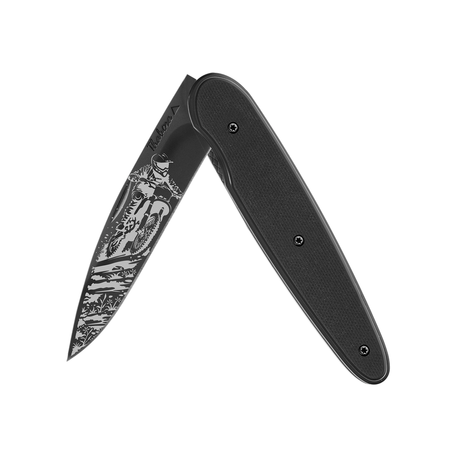 Couteau acier finition titane noir plaquette pleine résine g10 noir motif «motocross»