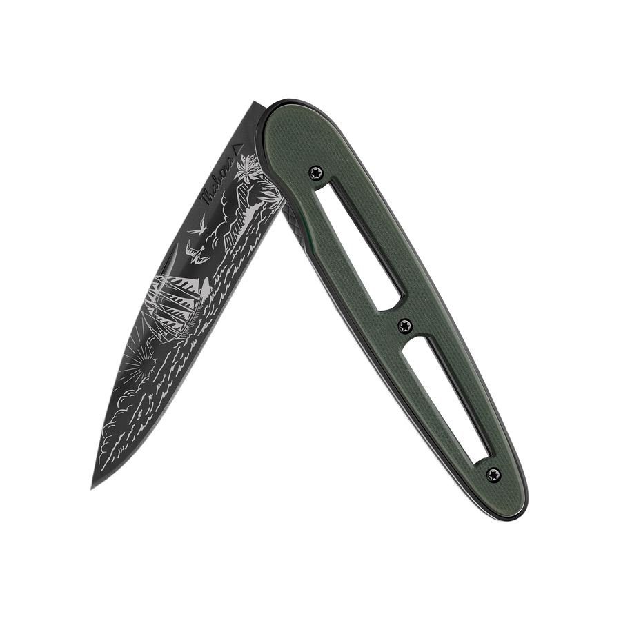 Couteau acier finition titane noir plaquette ajourée résine g10 kaki motif «voilier»