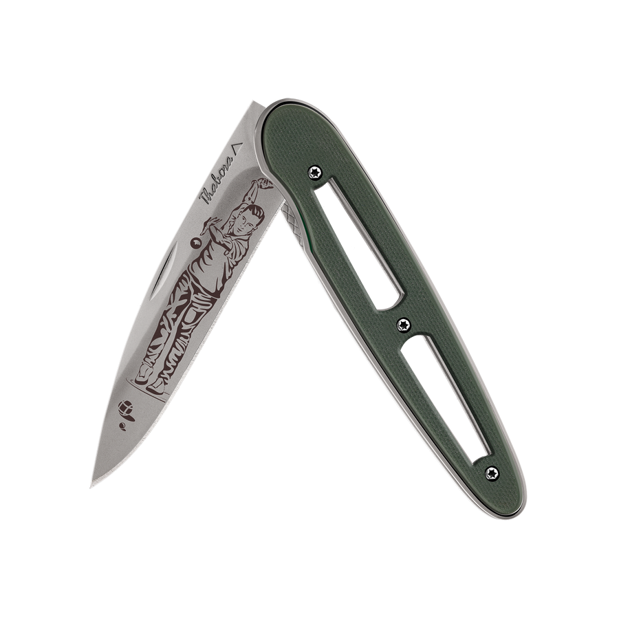 Couteau acier finition titane gris plaquette ajourée résine g10 kaki motif «pétanque»