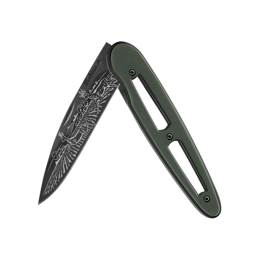 Couteau acier finition titane noir plaquette ajourée résine g10 kaki motif «chevreuil»