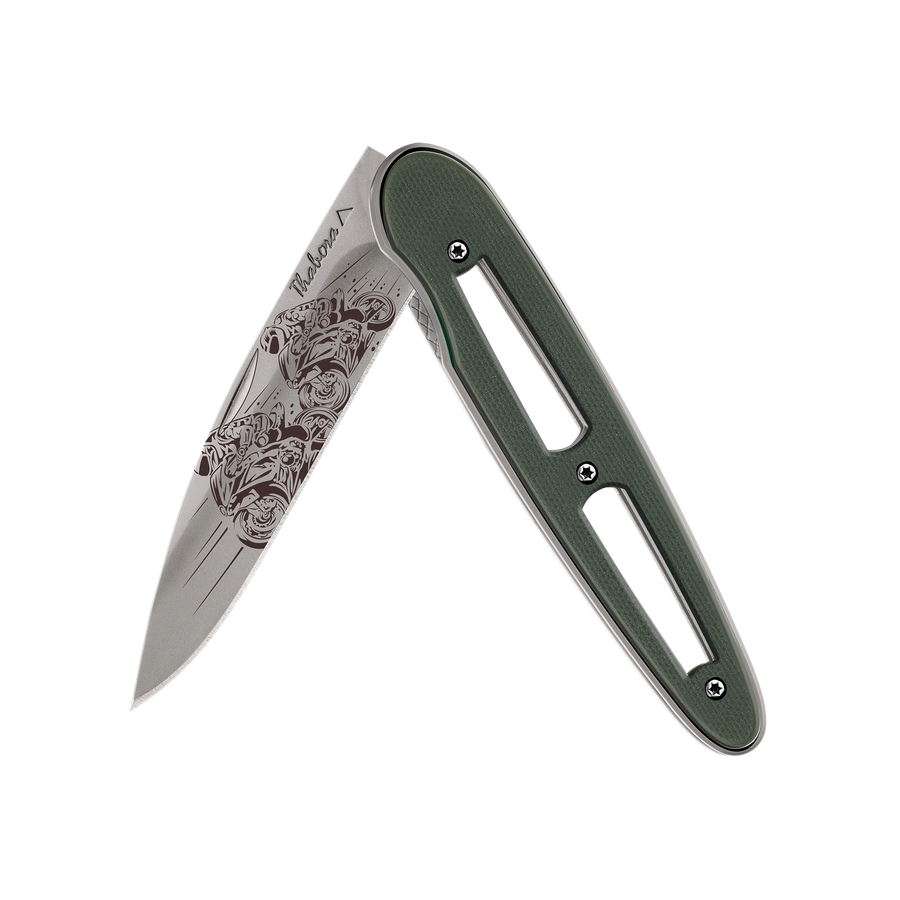 Couteau acier finition titane gris plaquette ajourée résine g10 kaki motif «motos de course»