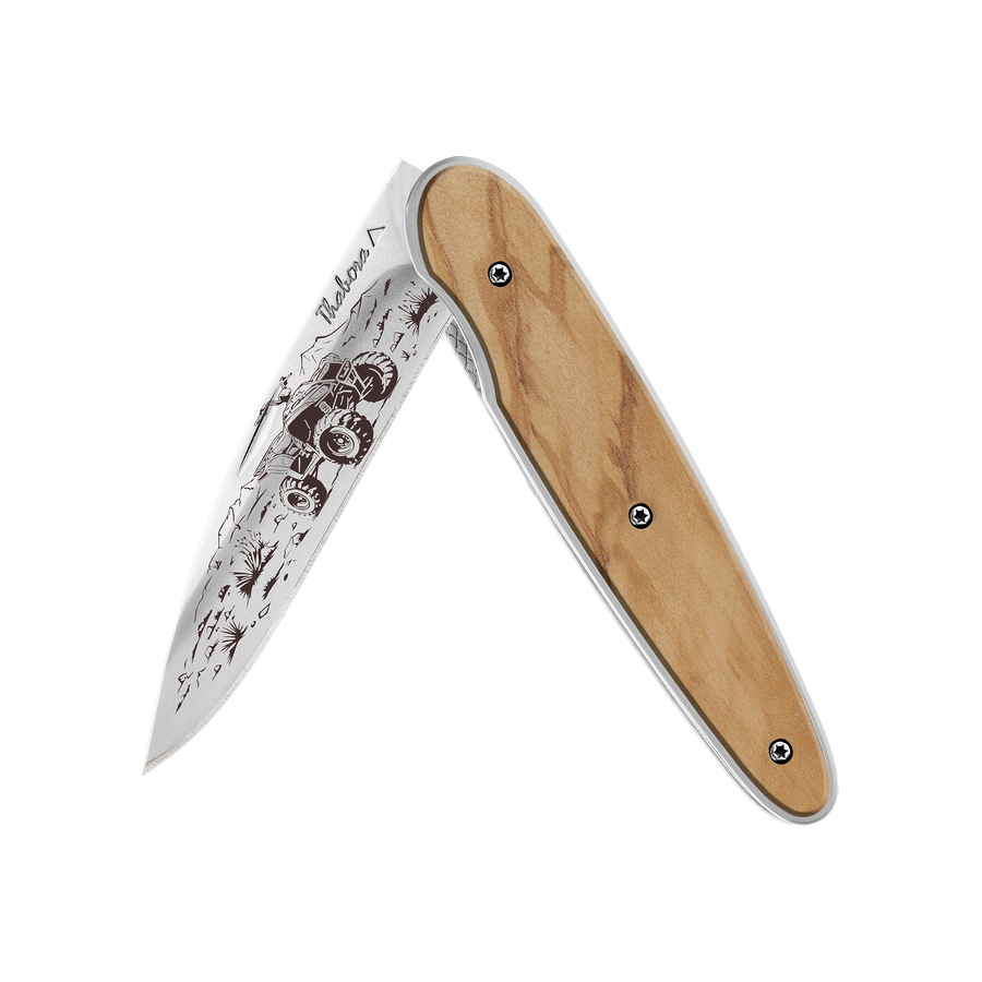 Couteau acier finition brillante plaquette pleine bois clair motif «quad»