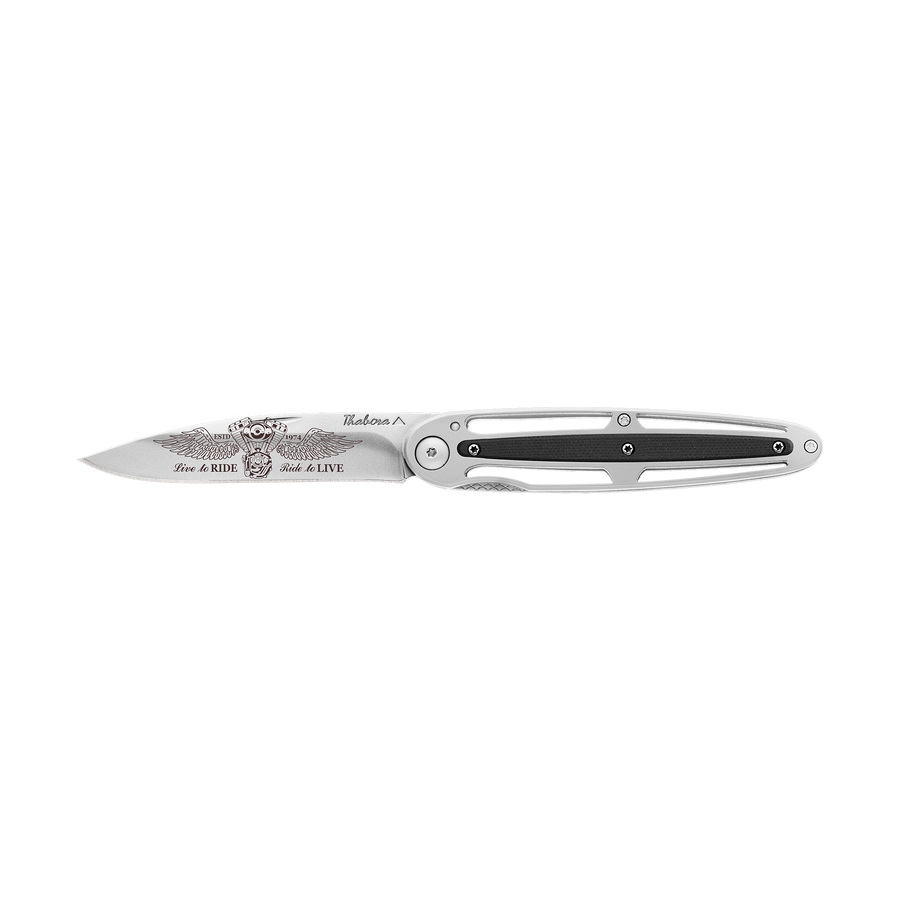 Couteau acier finition brillante plaquette centrale résine g10 noir motif «biker ailes»