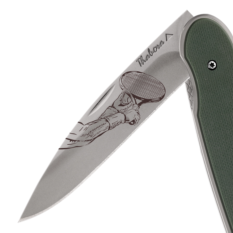 Couteau acier finition titane gris plaquette pleine résine g10 kaki motif «raquette»