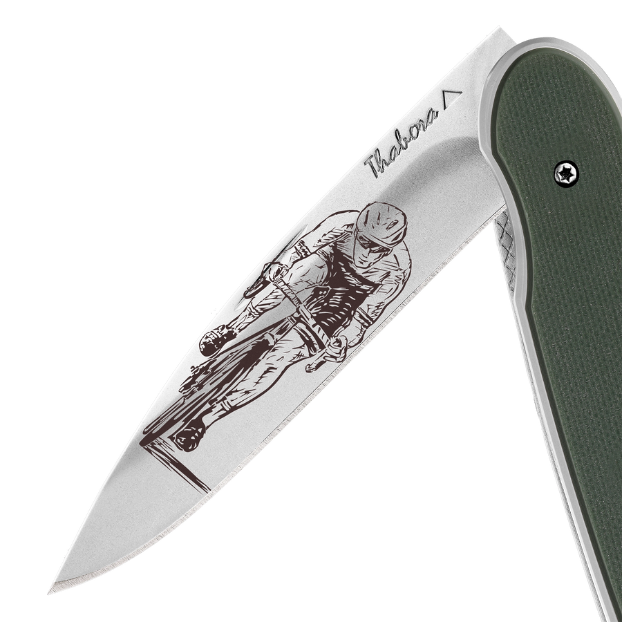 Couteau acier finition brillante plaquette pleine résine g10 kaki motif «cycliste»